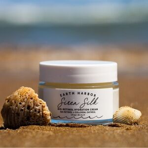 Siren Silk Eco-Retinol Hydration Cream - White